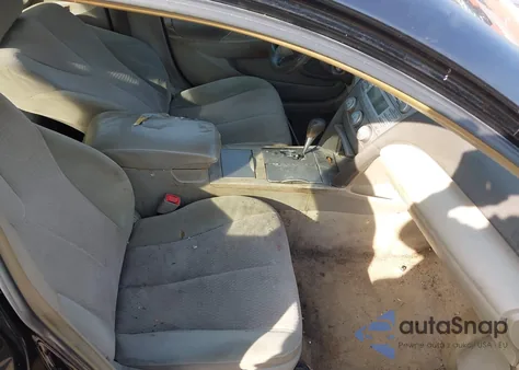 2010 Toyota Camry Le z USA, uszkodzony, nr VIN 4T1BK3EK6AU107414